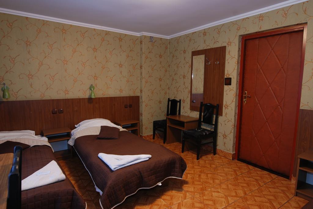 Hotel La-Musica Piaseczno  Esterno foto
