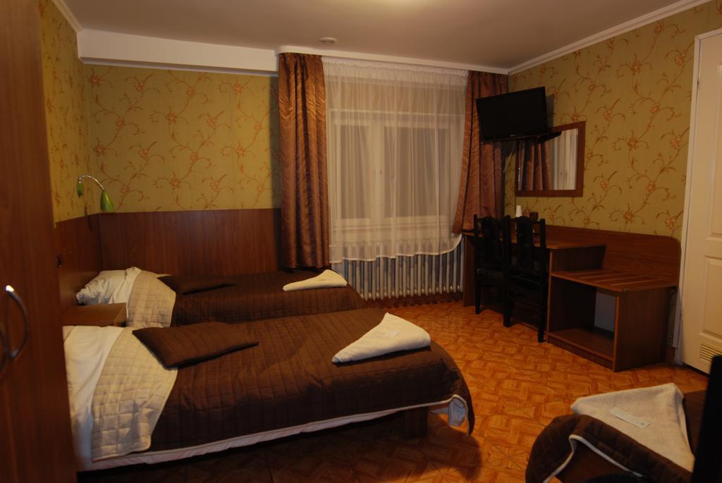 Hotel La-Musica Piaseczno  Esterno foto
